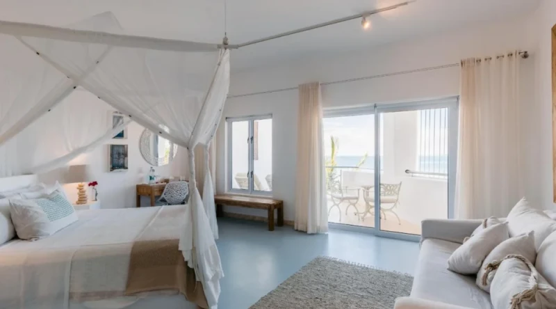 Banque at Santorini Mozambique