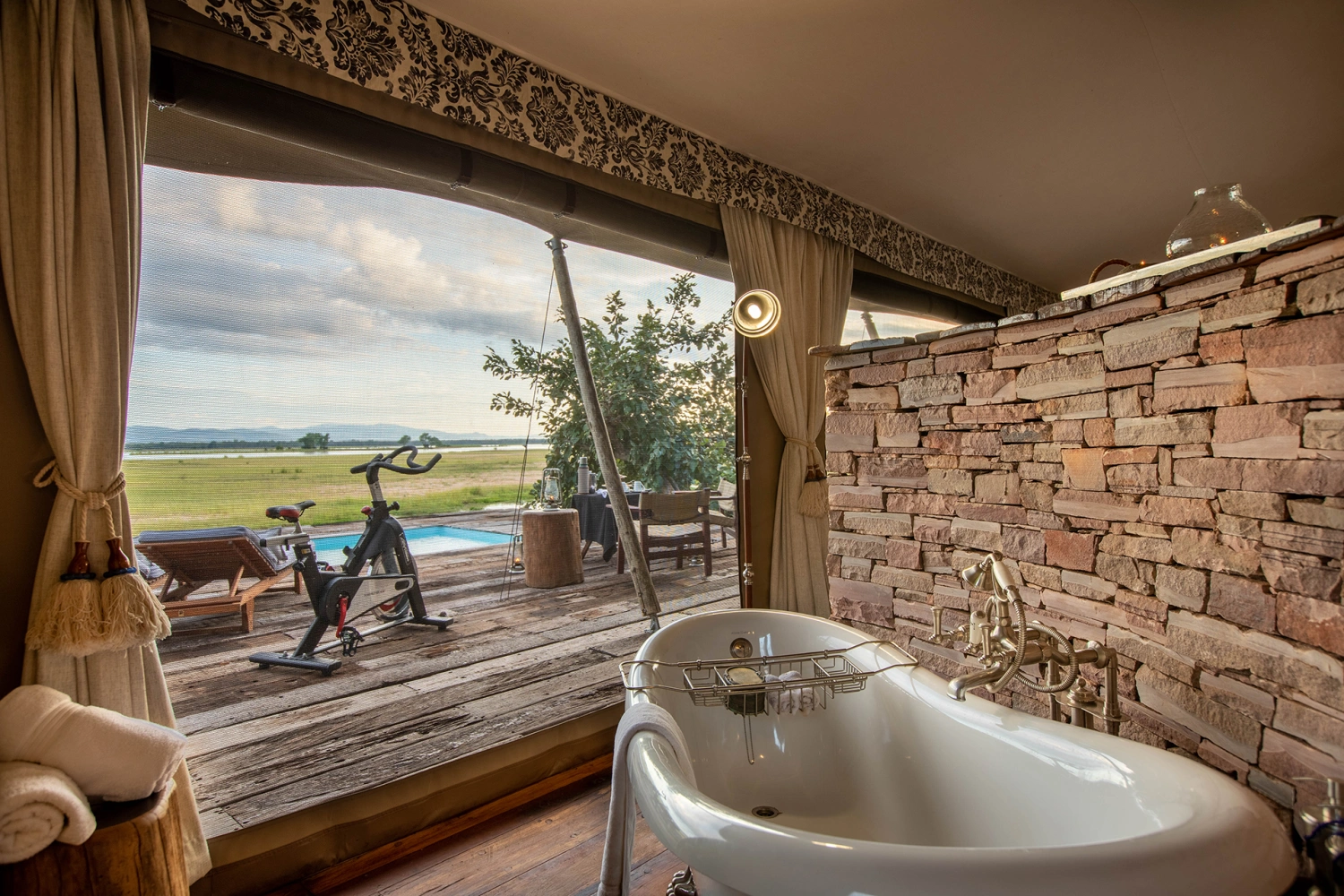 Tembo Plains Camp