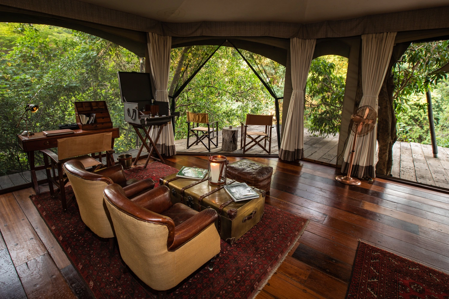 Mara Plains Camp