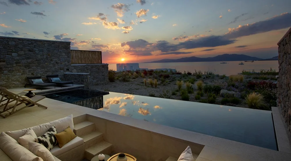 One Bedroom Villa Sea View with Private Heated Pool at Bonzoe Suites & Villas