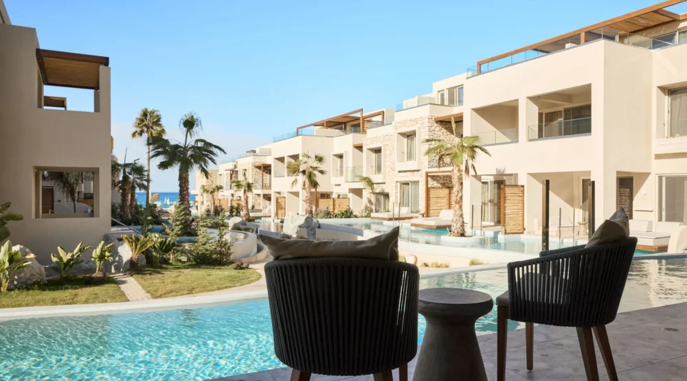 Swim Up Suite Sea View at Uzenie All Suites Boutique Resort