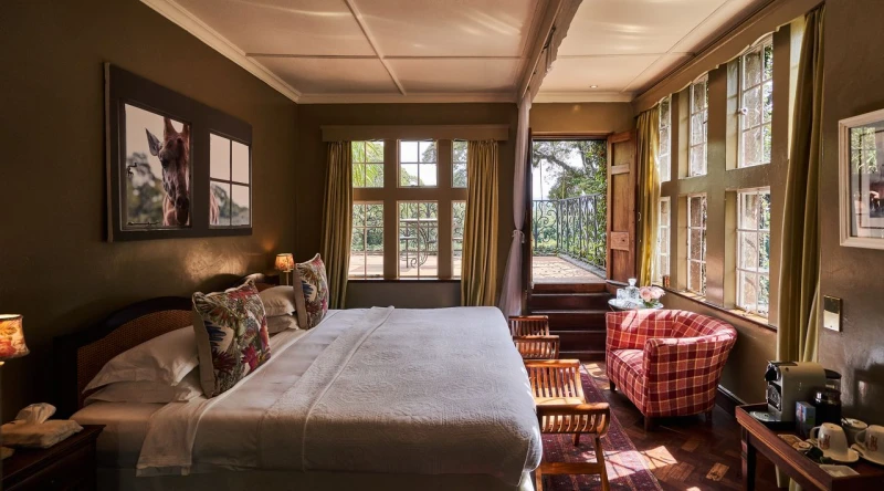 Daisy Superior Room - Historic Manor at Giraffe Manor
