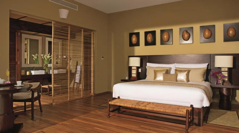 Romantic Junior Suite Garden View King at Zoetry Agua Punta Cana