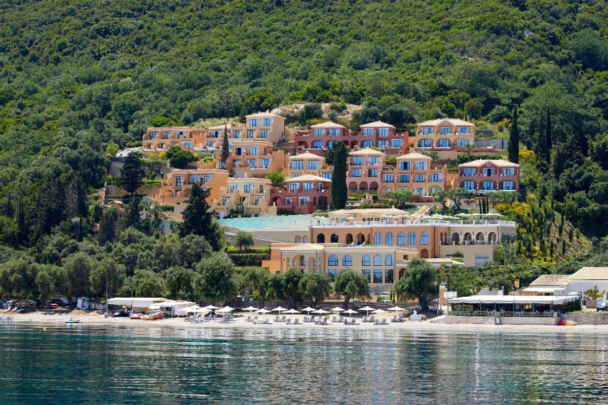 Nido, Mar-Bella Collection