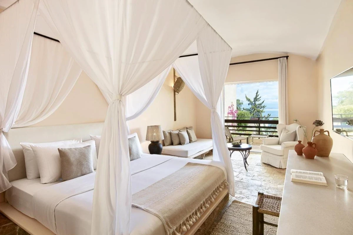 Grecotel LuxMe Daphnila Bay