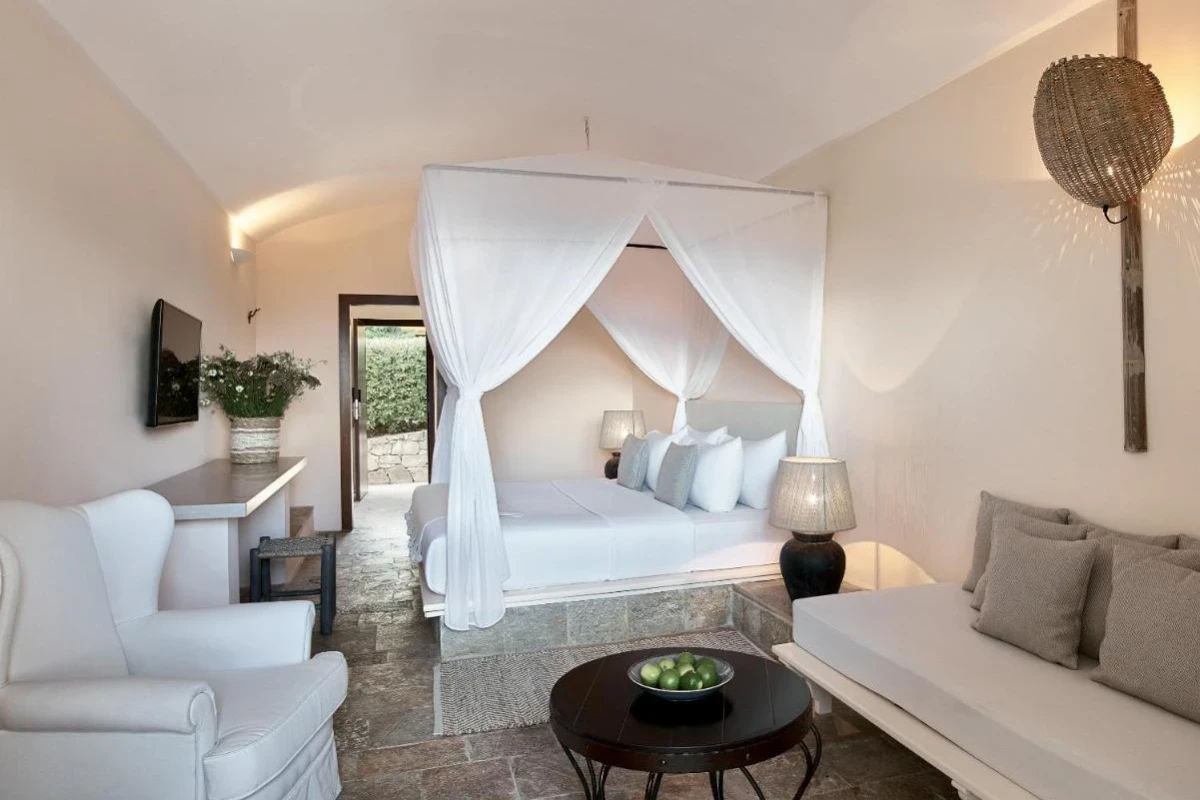 Grecotel LuxMe Daphnila Bay