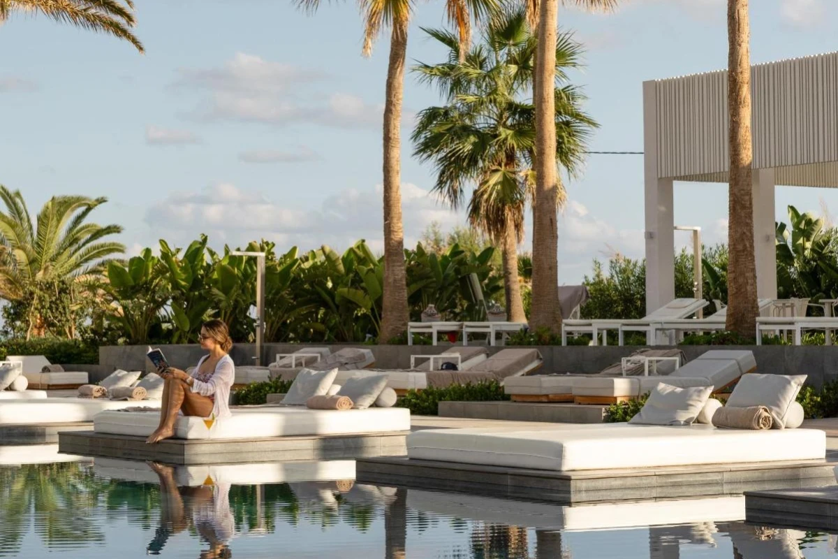 Grecotel LuxMe White