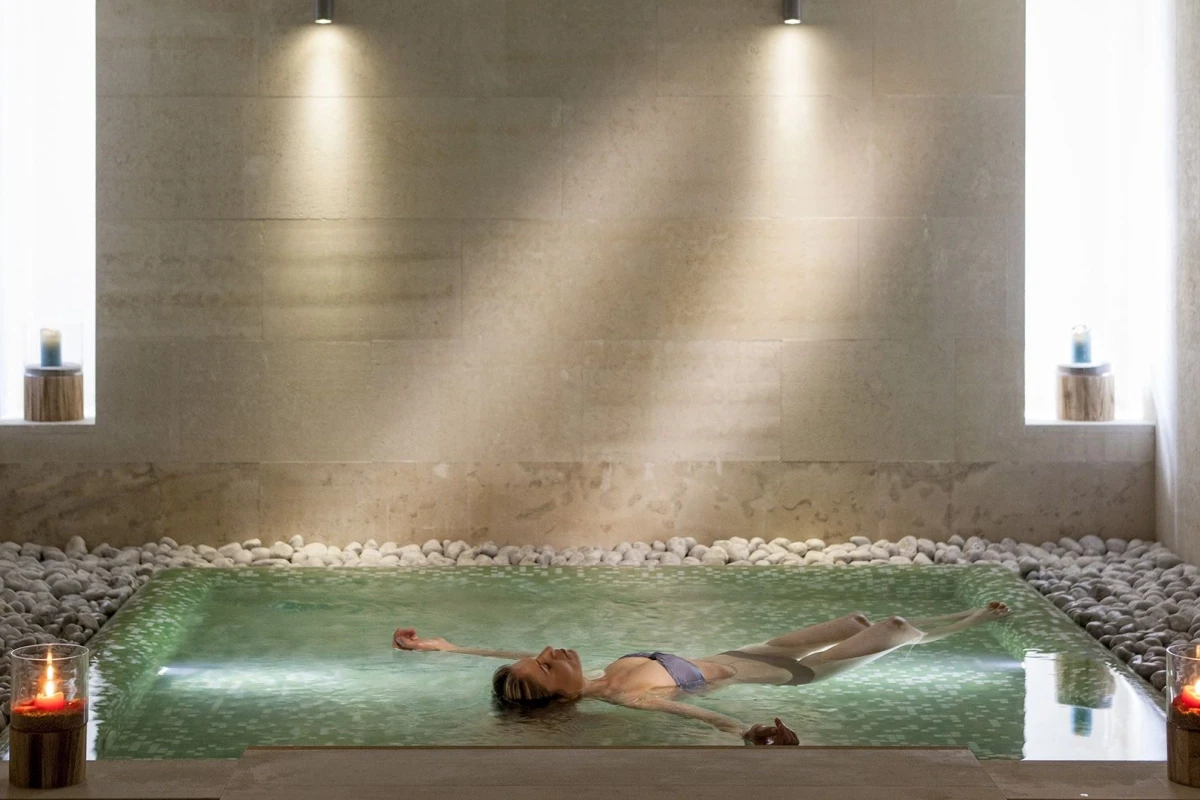 Avra Imperial Hotel