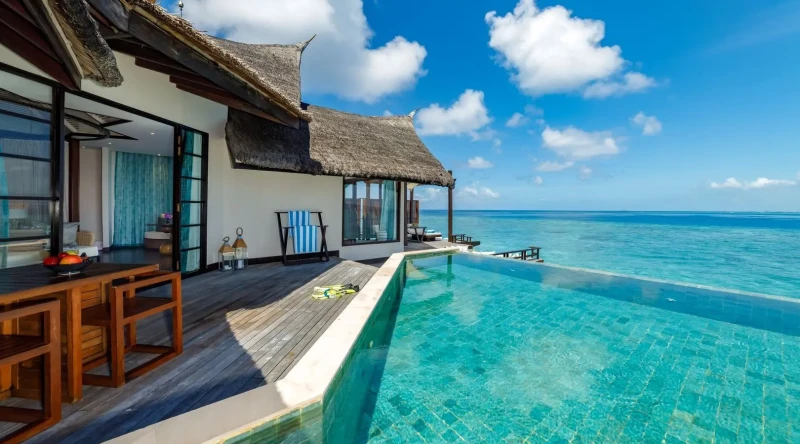 Ocean Pool Suite at Ozen Reserve Bolifushi