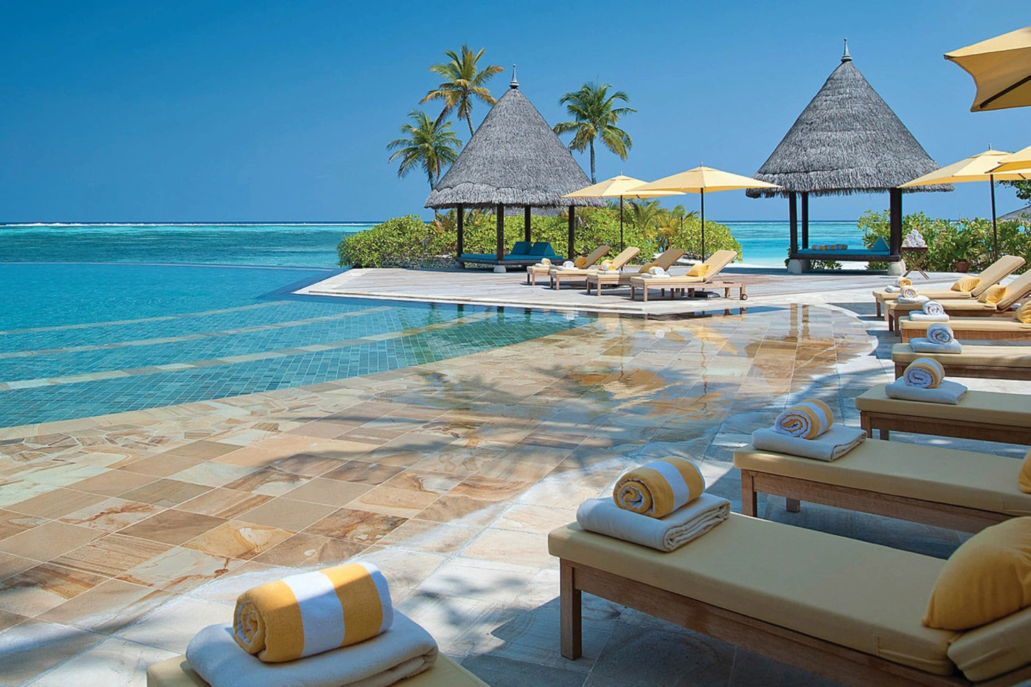 Four Seasons Resort At Kuda Huraa