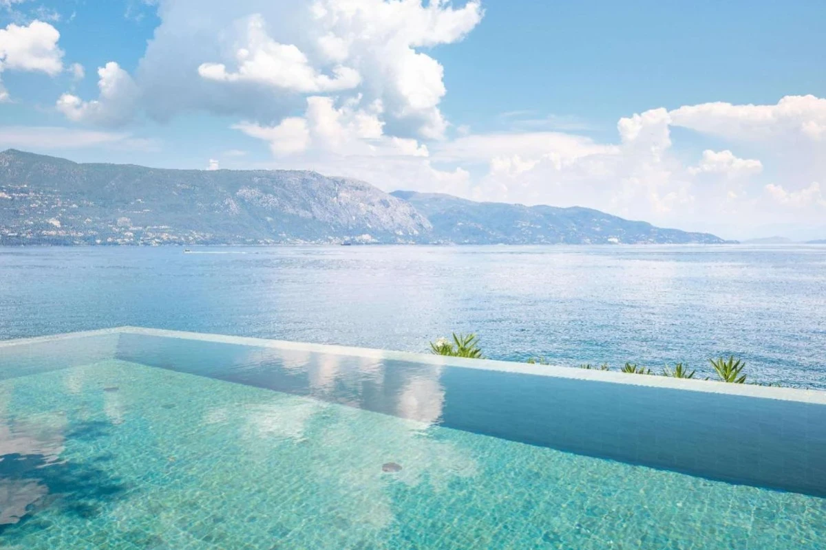 Corfu Imperial, A Resort to Live