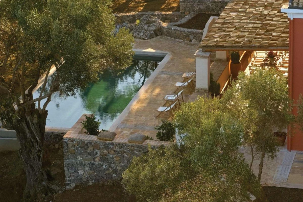Corfu Imperial, A Resort to Live