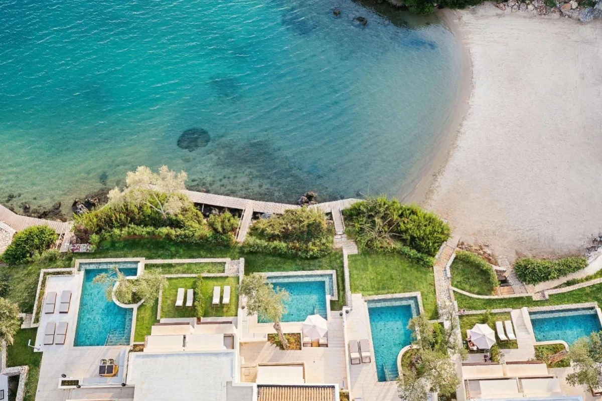 Corfu Imperial, A Resort to Live