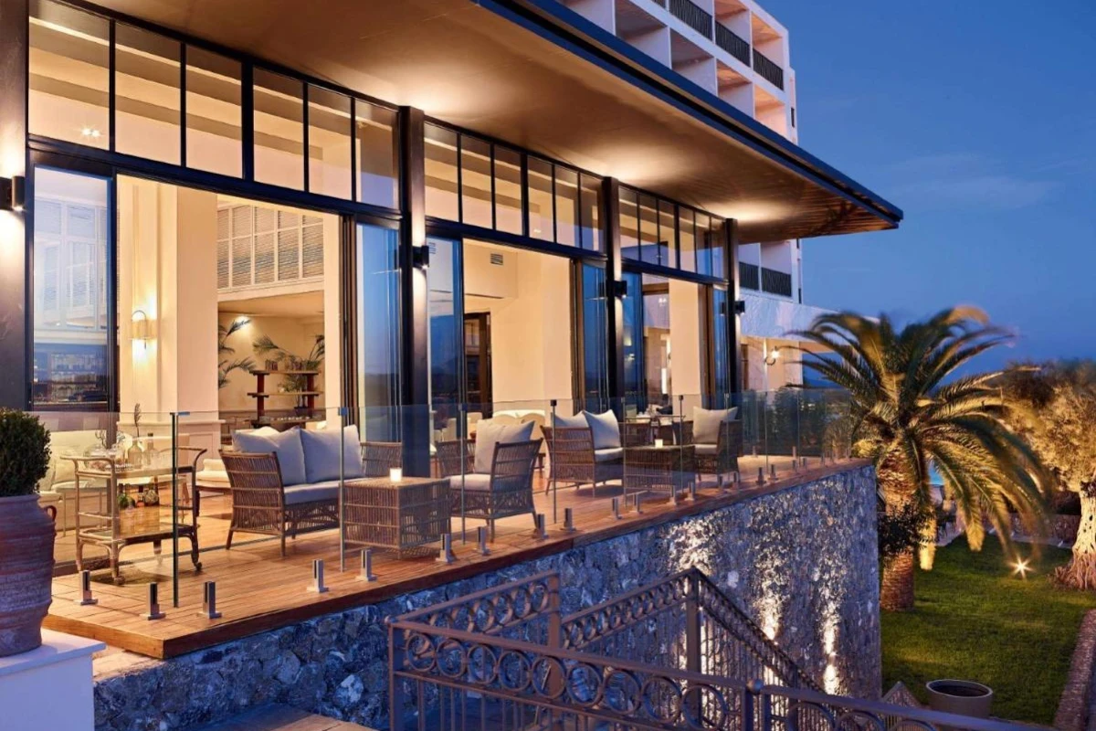 Corfu Imperial, A Resort to Live