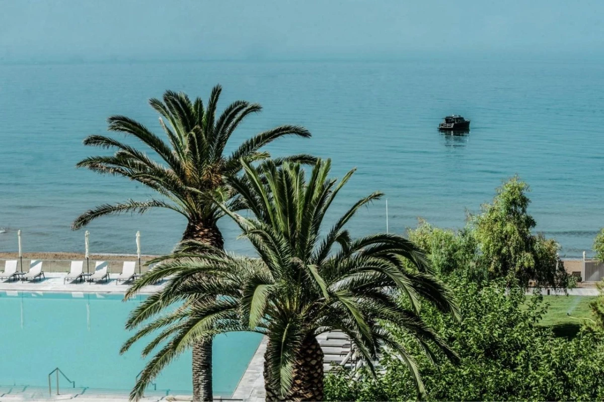 Domes Of Corfu, Autograph Collection