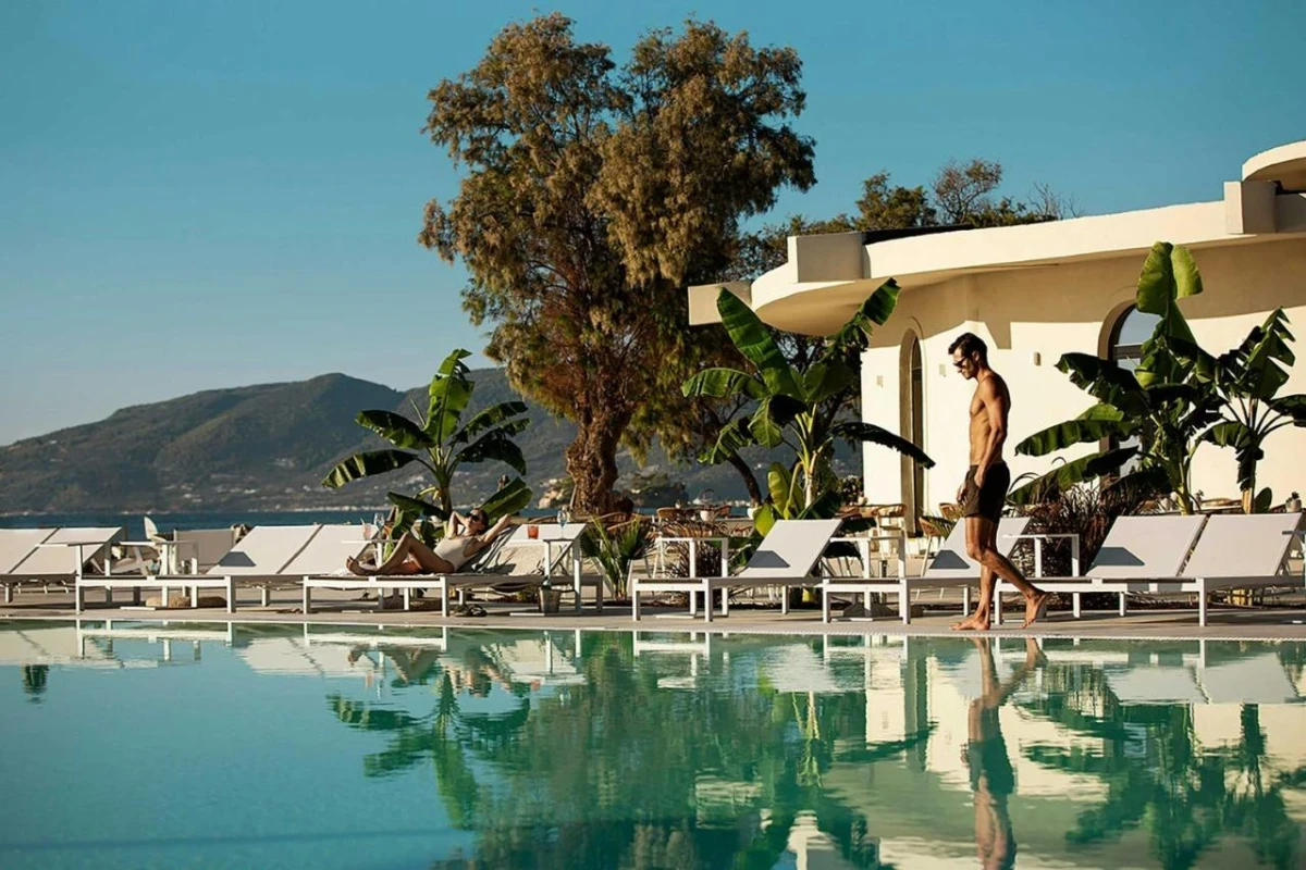 Domes Aulus Zante, Autograph Collection