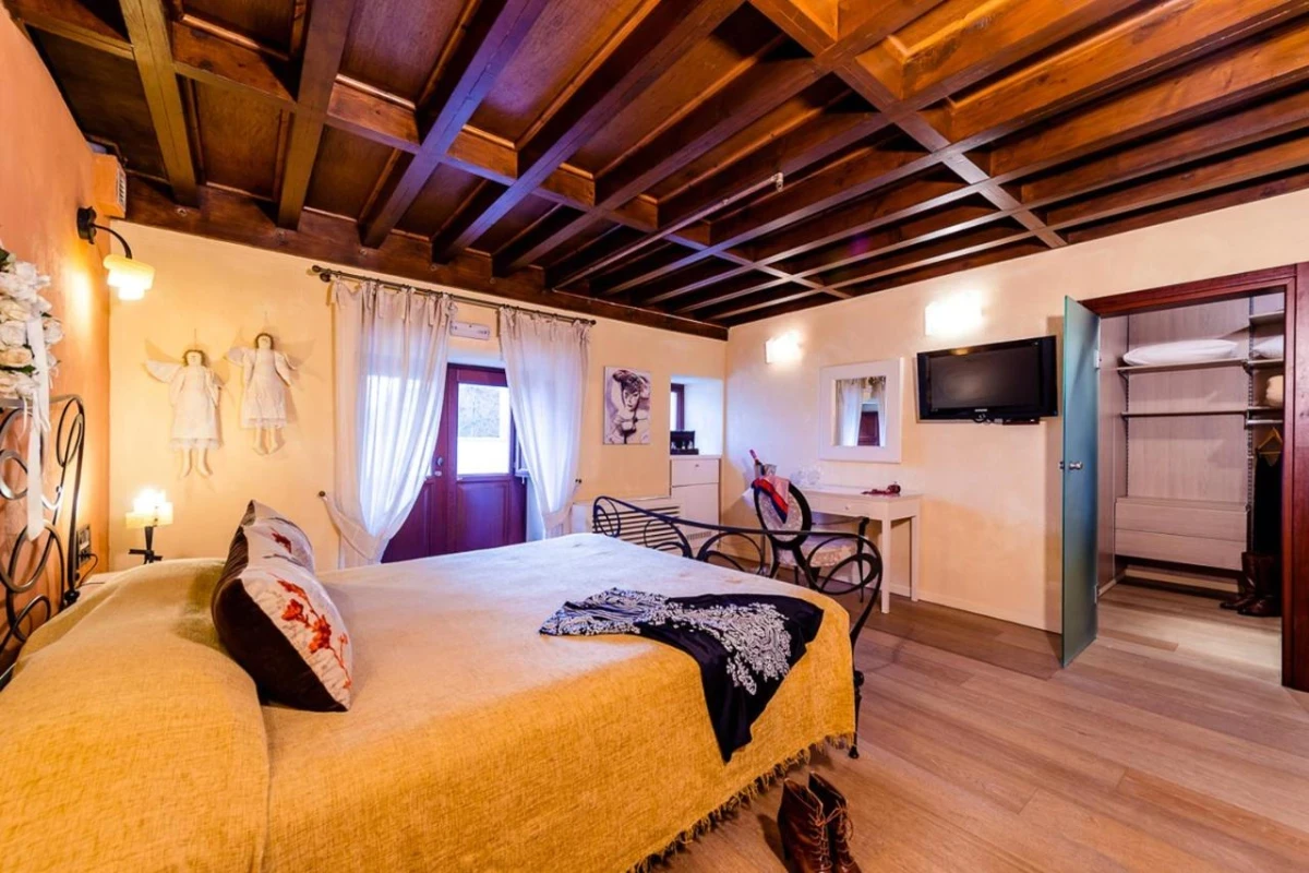 Avalon Boutique Hotel