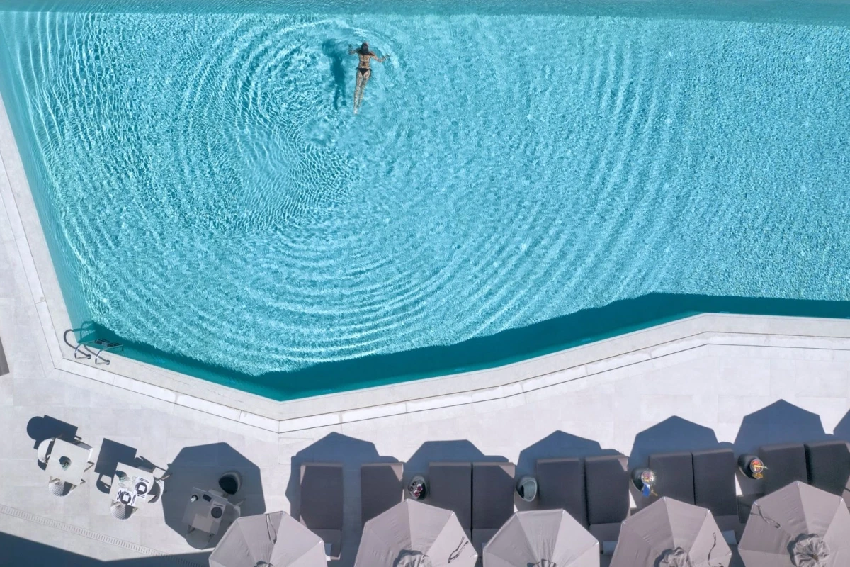 Aeonic Suites & Spa