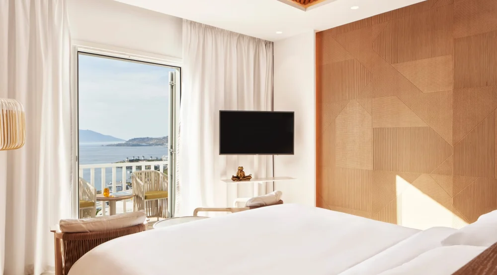 Theros Junior Suite with Sea View at Myconian Korali Relais & Chateaux Hotel