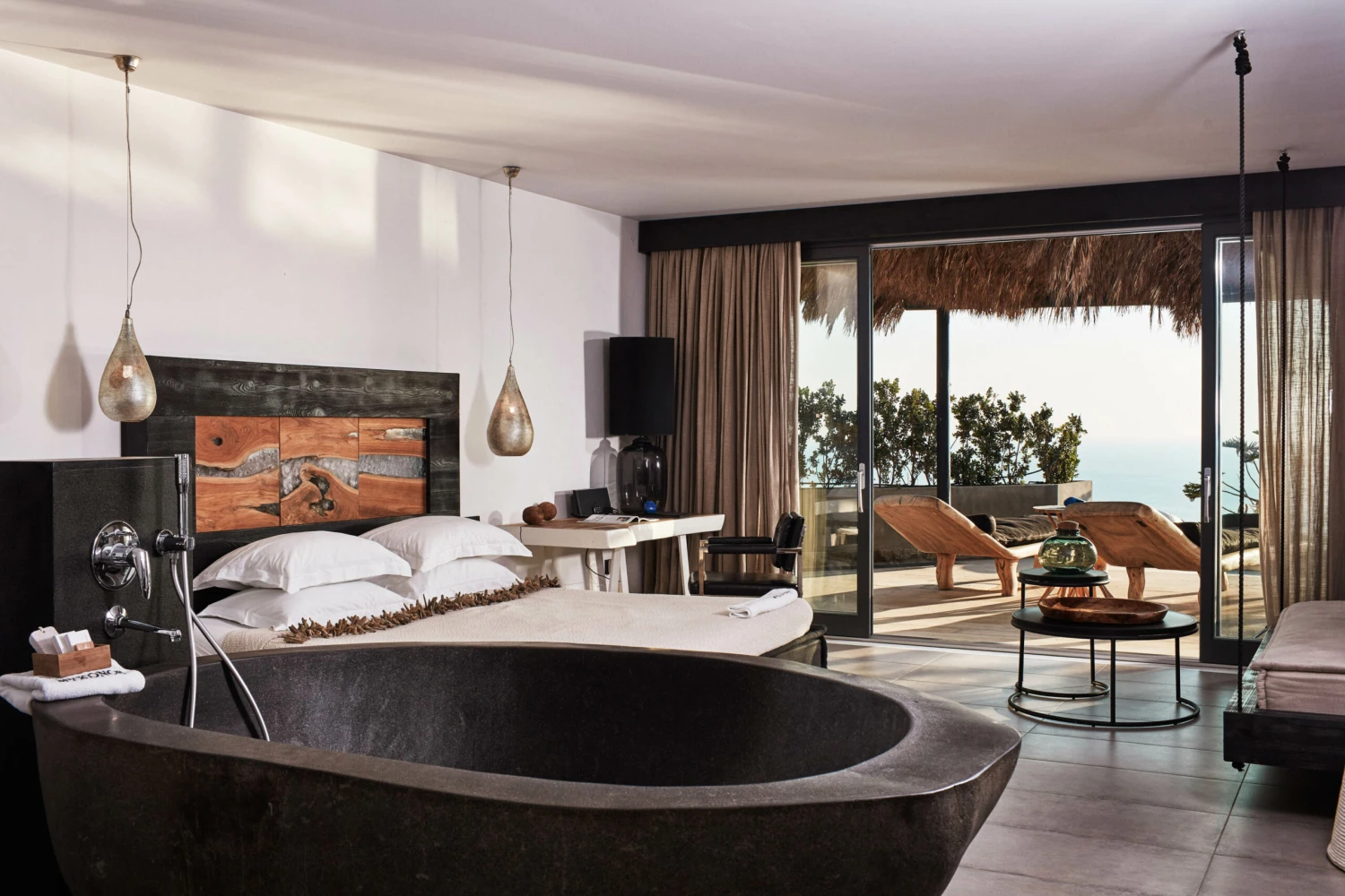 Myconian Utopia, Relais & Chateaux
