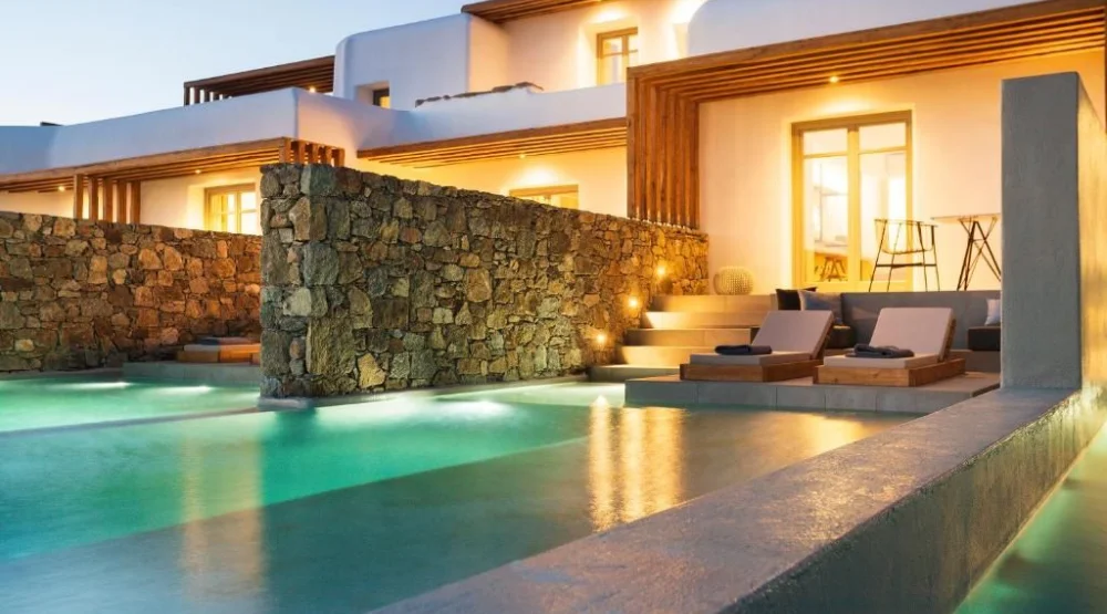 Junior Pool Suite at Mykonos Soul