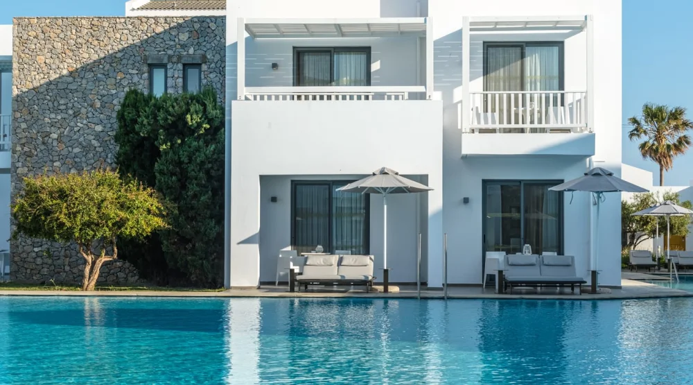 Superior Deluxe Swim Up at Diamond Deluxe Hotel