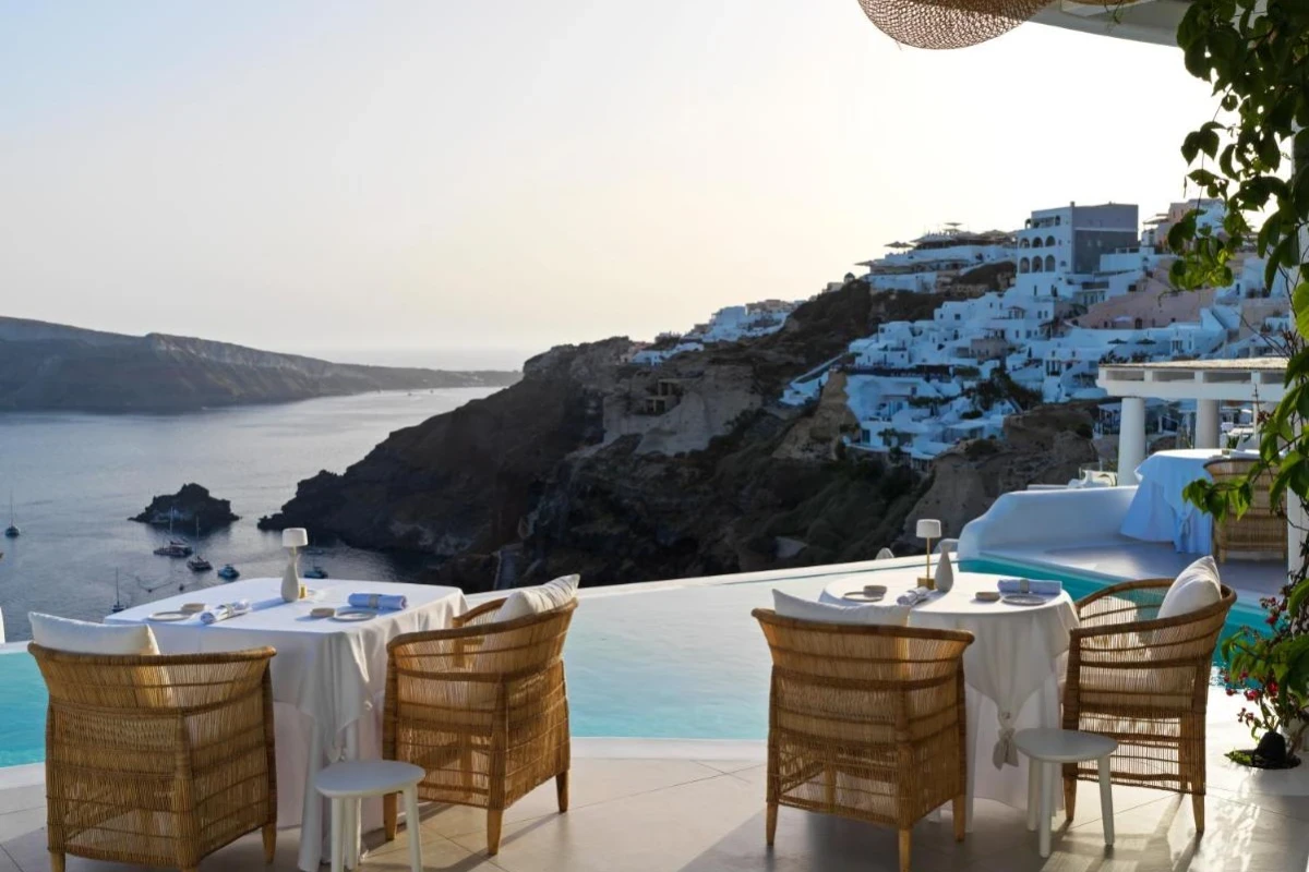Katikies Santorini