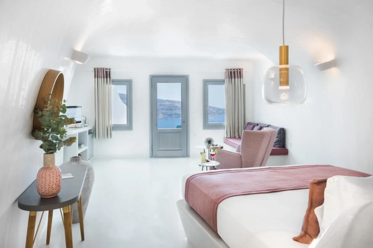 Maregio Suites