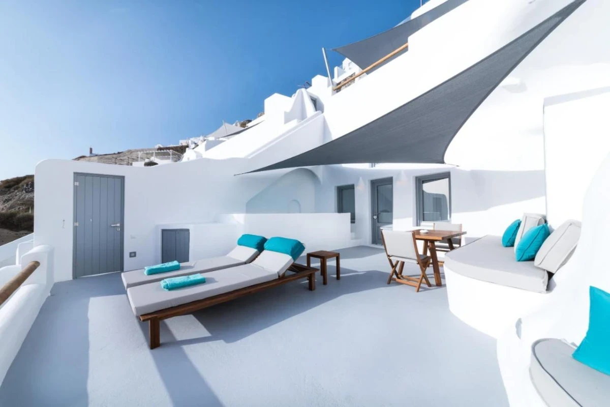 Maregio Suites