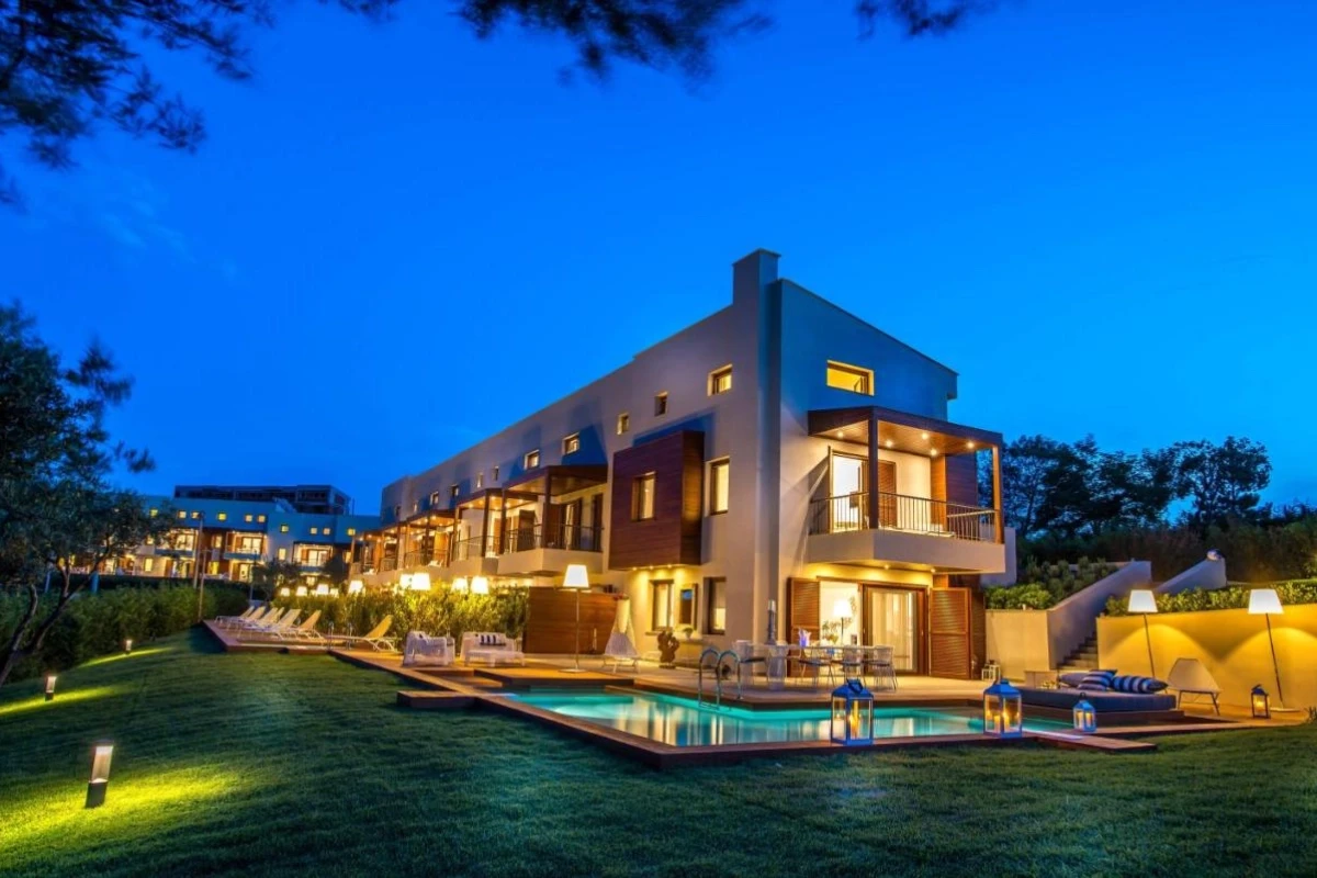 Avaton Luxury Beach Resort, Relais & Chateaux