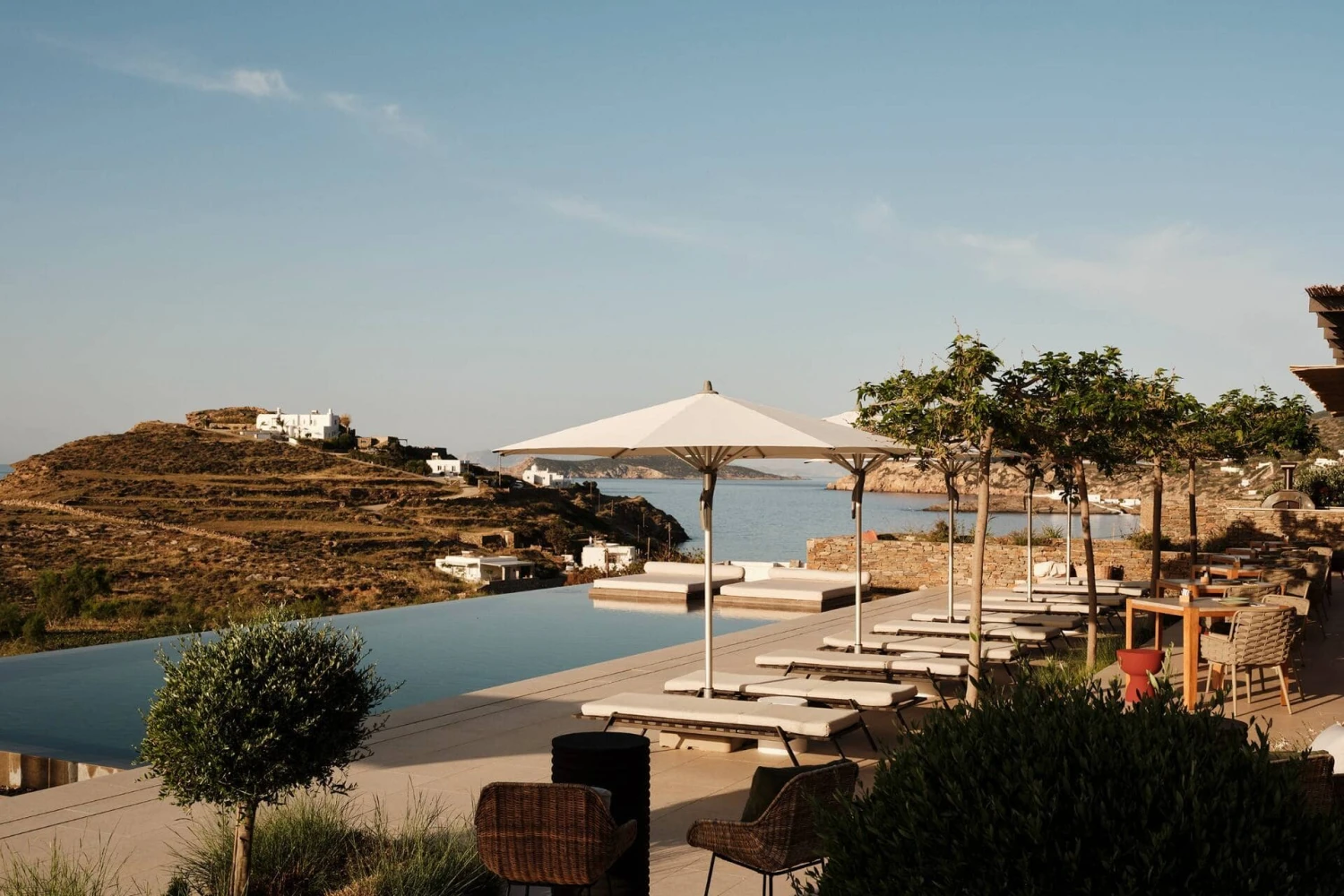 NOS Hotel & Villas