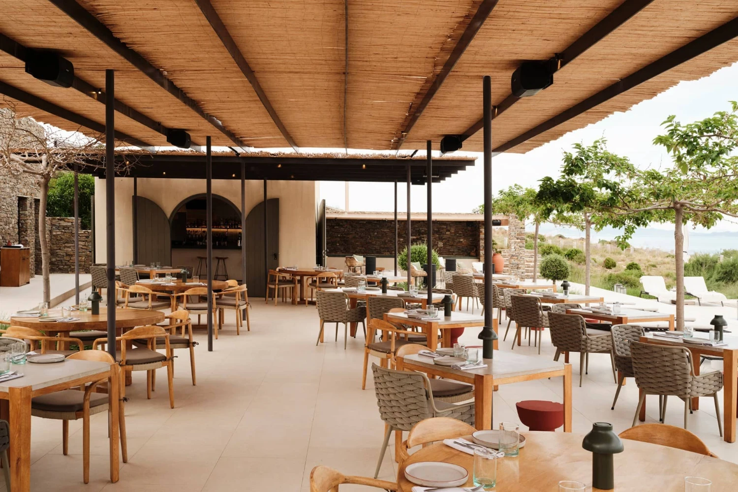 NOS Hotel & Villas
