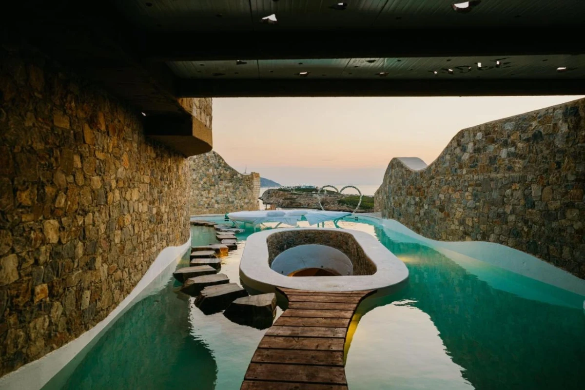 Agalia Luxury Suites