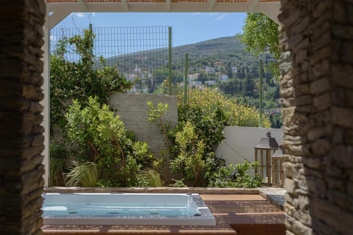 Casa Di Fiori, Andros Suites