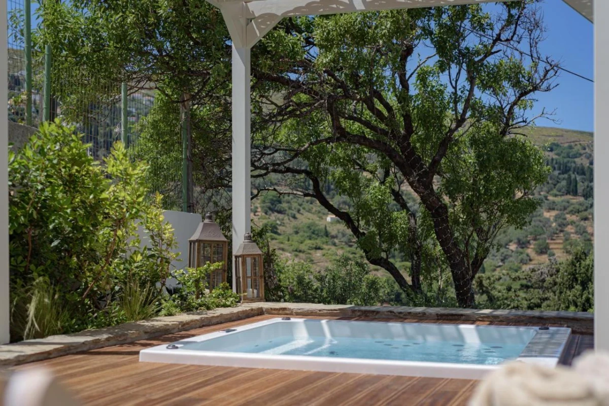 Casa Di Fiori, Andros Suites