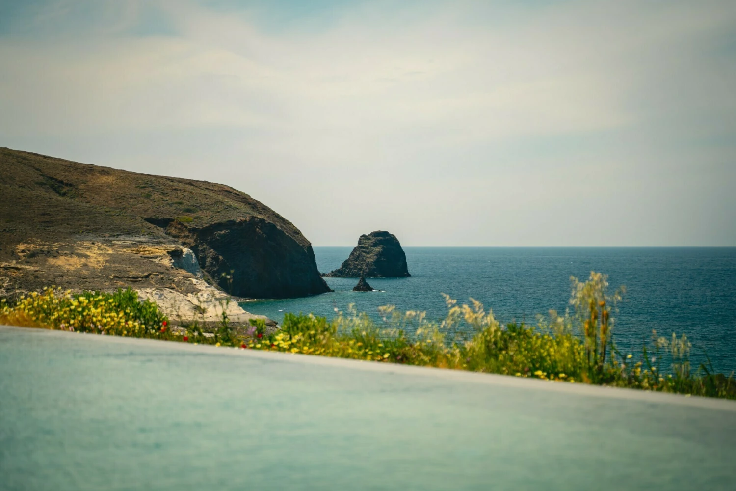 Milos Breeze Boutique Hotel