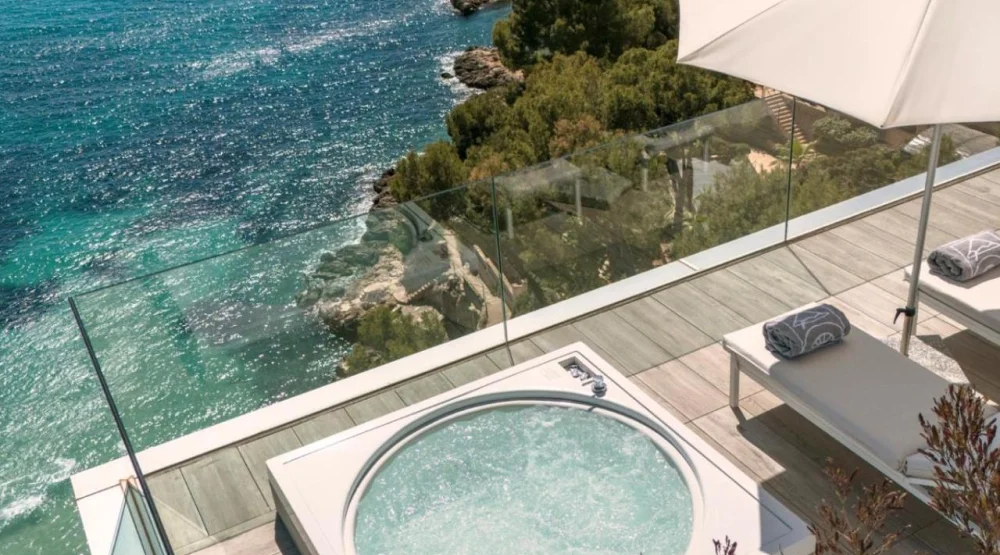 Penthouse Suite at The Donna Portals