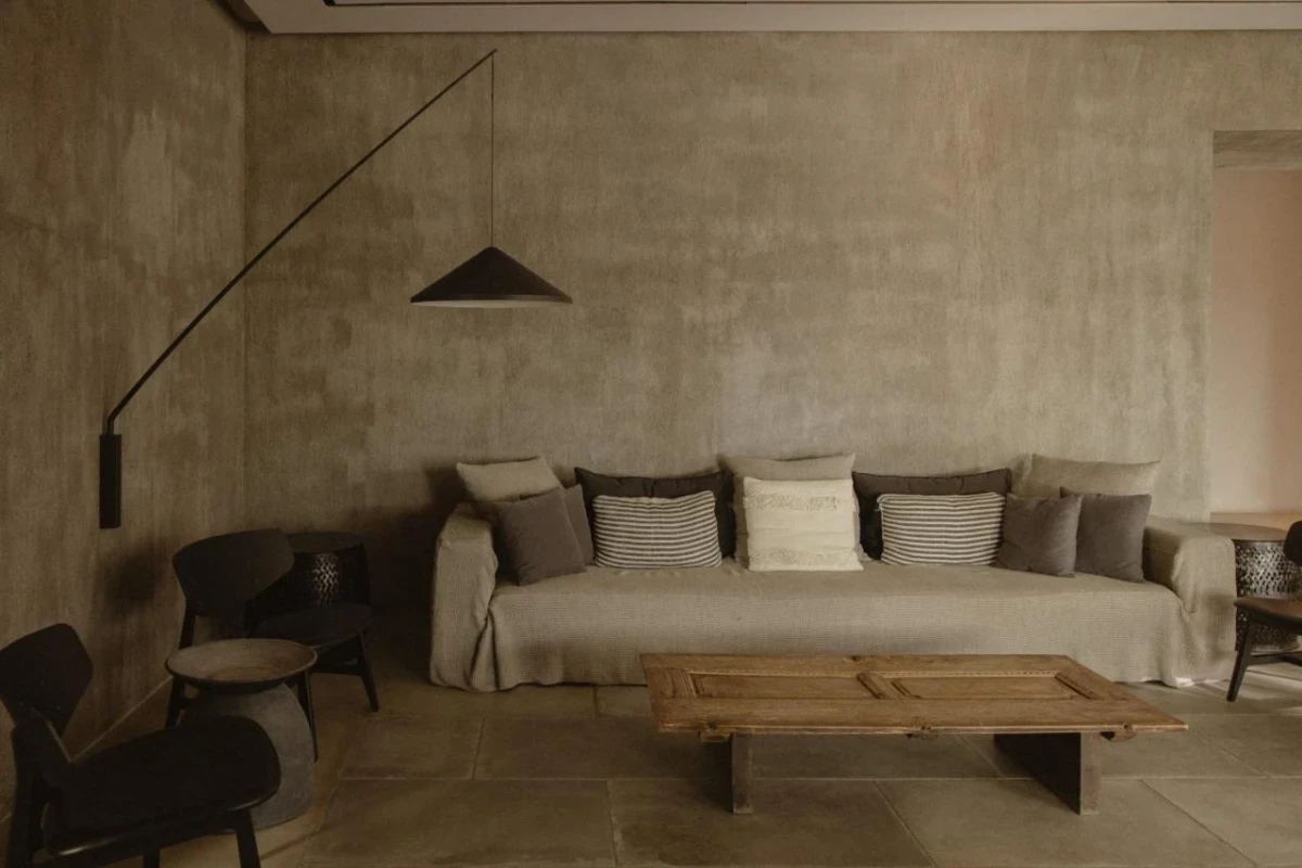Minos Beach Art Hotel