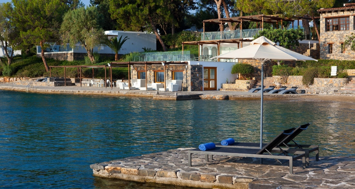 Minos Beach Art Hotel