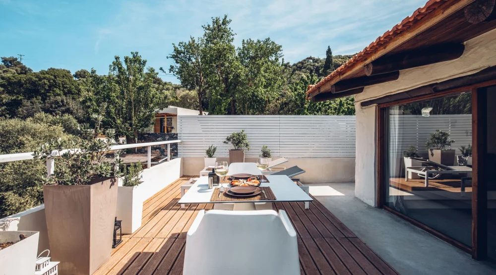 Apartment with Balcony - Mountain View & Hot Tub at Monastery Estate Retreat