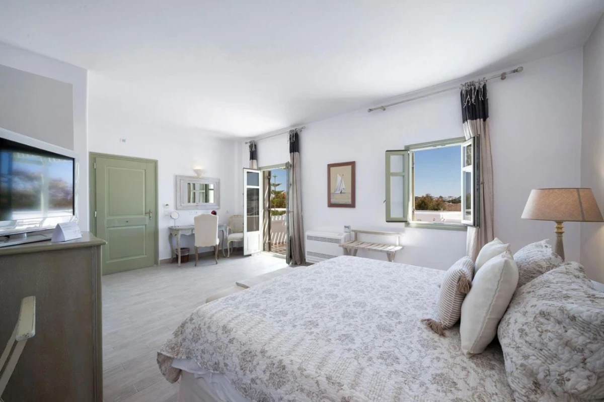Saint Andrea Paros Seaside Resort