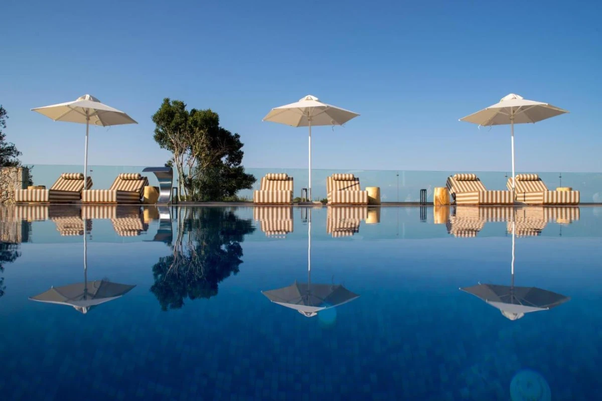 Aliv Stone Suites & Spa
