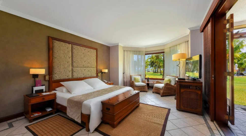 Junior Suite at Dinarobin Beachcomber Golf Resort & Spa