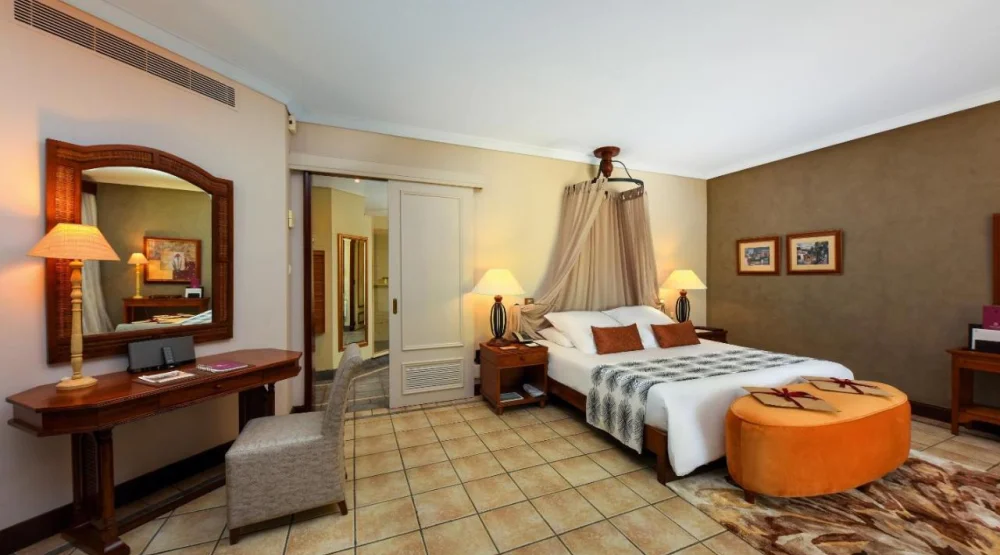 Senior Suite at Dinarobin Beachcomber Golf Resort & Spa