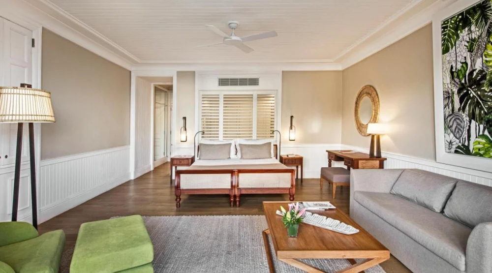 Deluxe Beachfront Suite - Adult Only at Heritage Le Telfair Golf & Wellness Resort