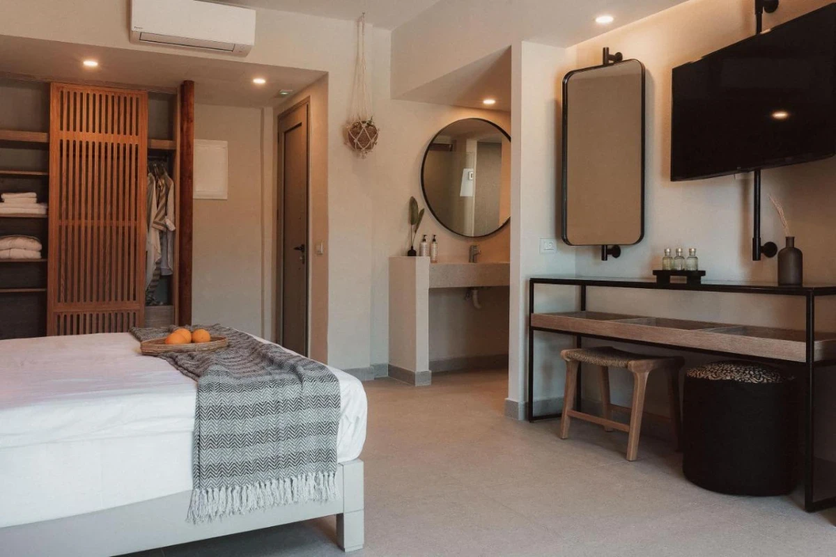 Eliros Mare, Beachfront Poem Hotel