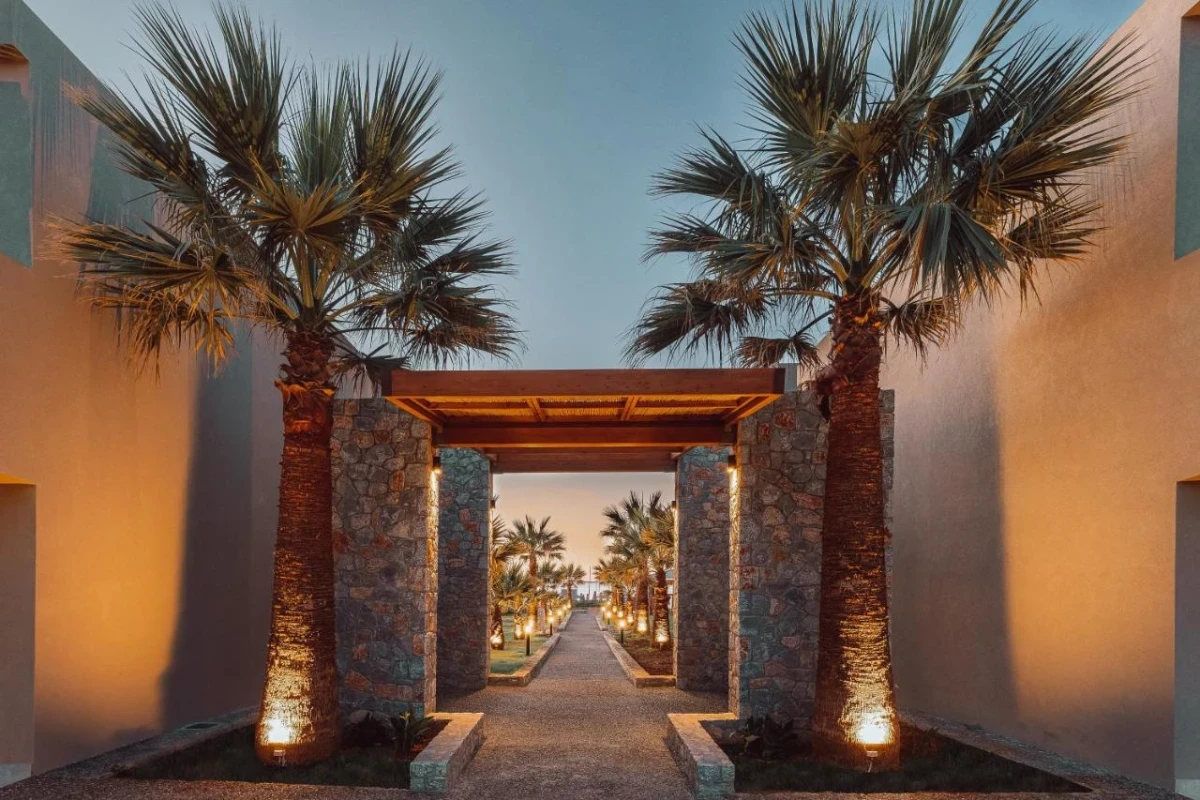 Eliros Mare, Beachfront Poem Hotel