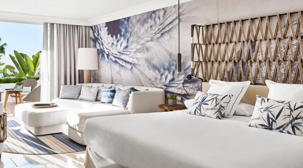 Suite with Sea View at Puente Romano