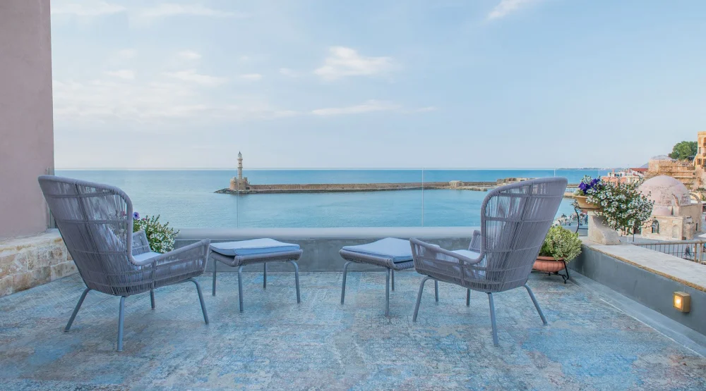 Penthouse Suite with Jacuzzi & Terrace at Residenza Vranas Boutique Hotel