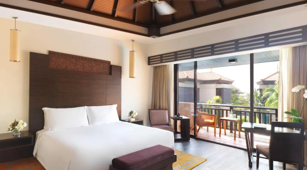 Premier Lagoon View Room at Anantara The Palm Dubai Resort